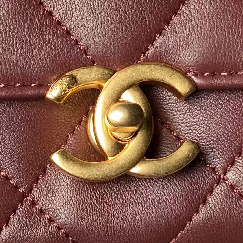 Replicate Chanel AS5011 Flap bag Shiny Lambskin Imitation Pearls   Gold-Tone Metal Wine Red(1:1 replica)