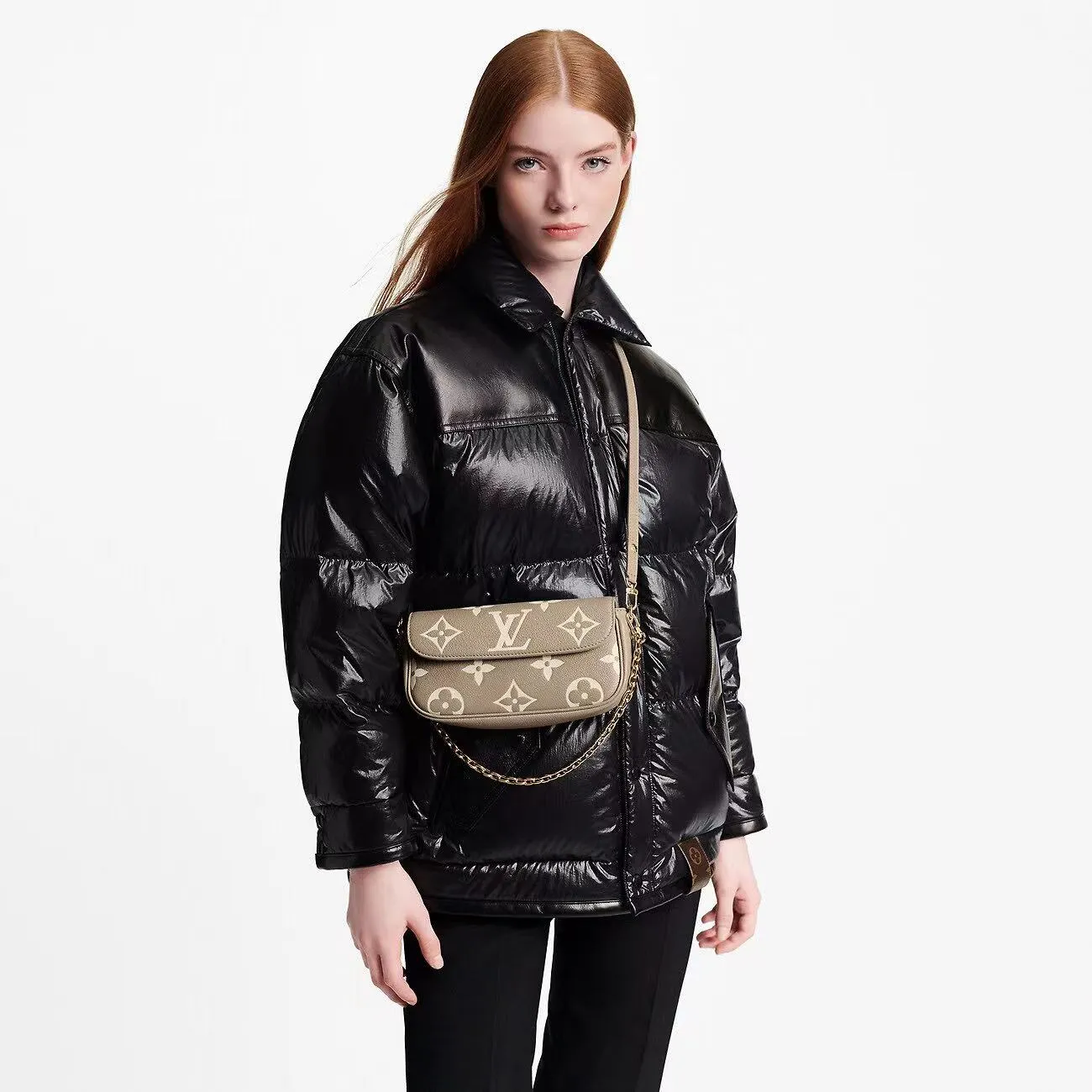 Replicate Wallet On Chain Ivy M82211 (1:1Replicate )(1:1 replica)