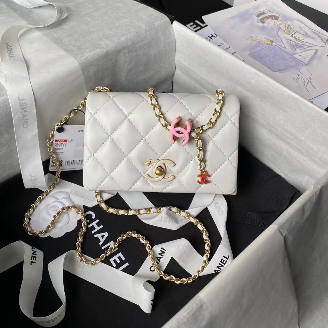 Replicate Chanel AS4973 Mini Flap Bag Shiny Lambskin Enamel   Gold-Tone Metal White(1:1 replica)