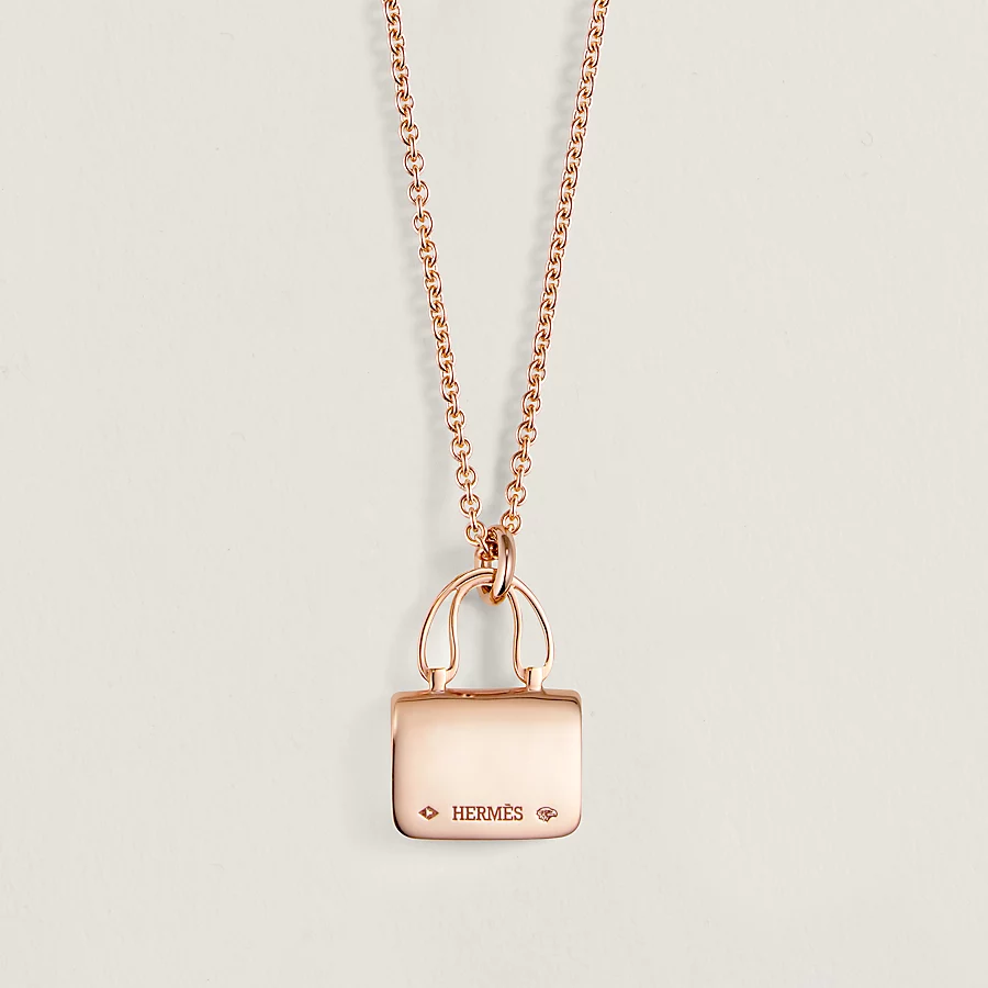 Replicate Amulettes Constance pendant(1:1 replica)