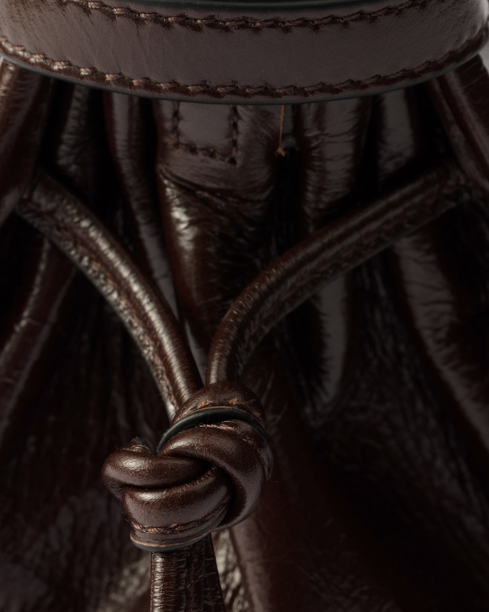 Replicate Prada Bonnie Medium Leather Handbag(1:1 replica)