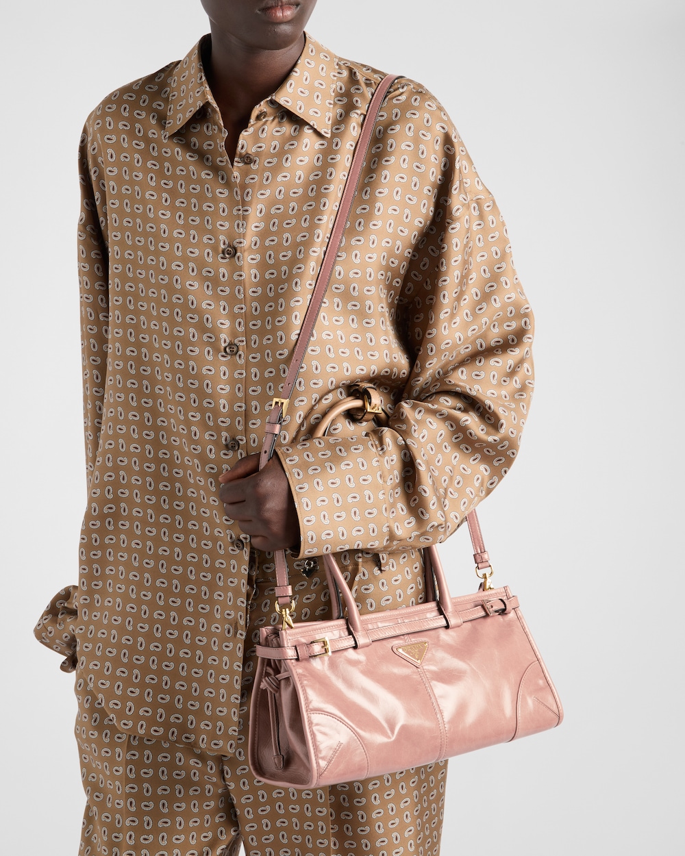 Replicate Prada Bonnie Medium Leather Handbag(1:1 replica)