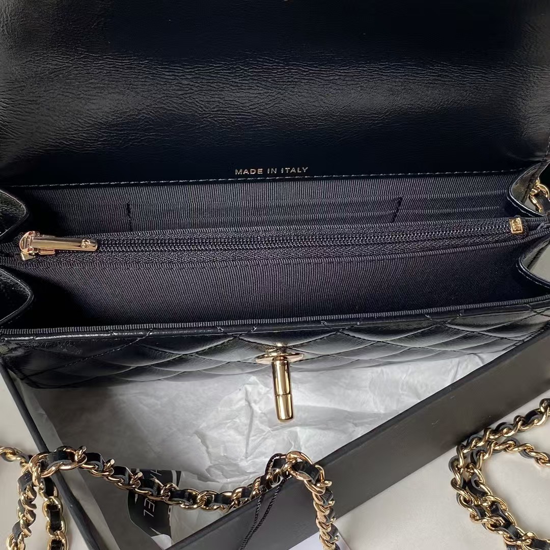 Replicate Chanel 24P AP3803 Shiny Crinkled Lambskin Chain Clutch Pearl Handle Black(1:1 replica)