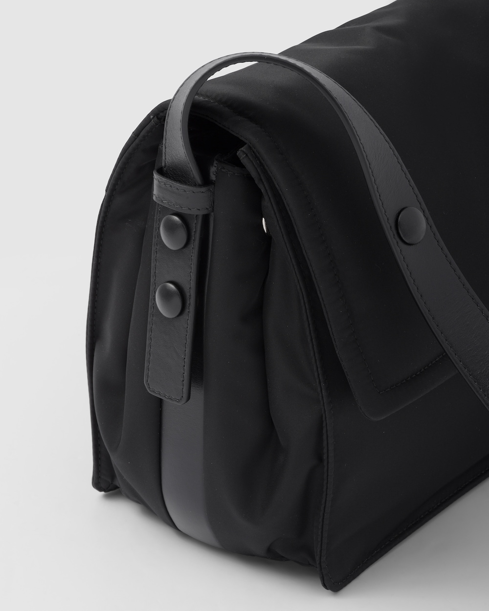 Replicate Medium Padded Re-Nylon Shoulder Bag(1:1 replica)