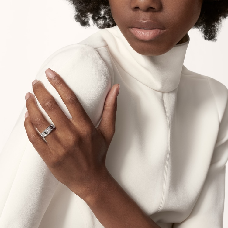 Replicate LOVE ring, classic model, paved, ceramic(1:1 replica)