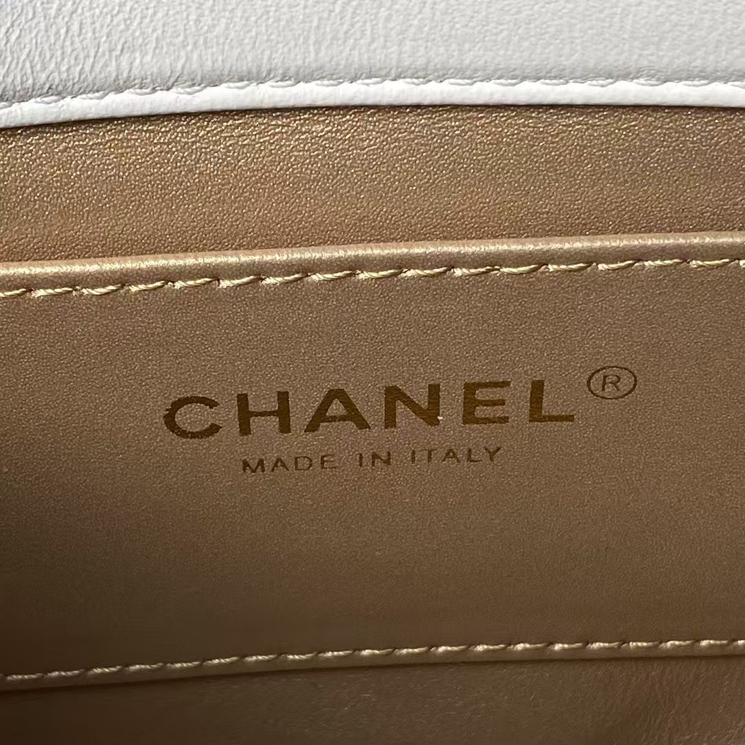 Replicate Chanel AS4986 Mini Flap bag Shiny Lambskin Imitation Pearls   Gold-Tone Metal White(1:1 replica)