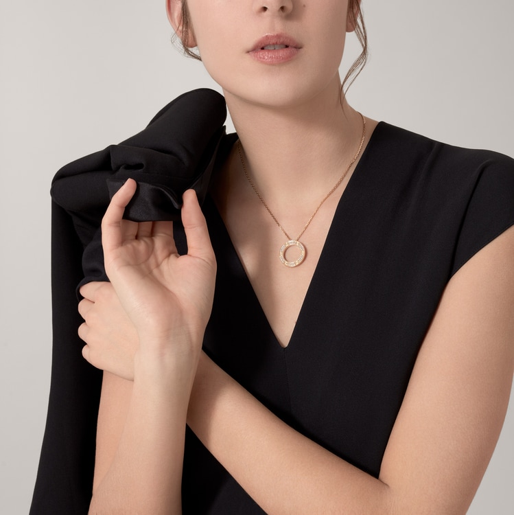 Replicate LOVE pendant, paved(1:1 replica)