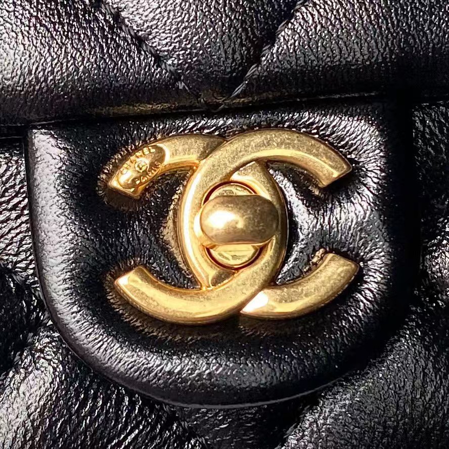 Replicate Chanel 24A AS4992 Mini Shiny Lambskin Flap Bag With Top Handle Black(1:1 replica)