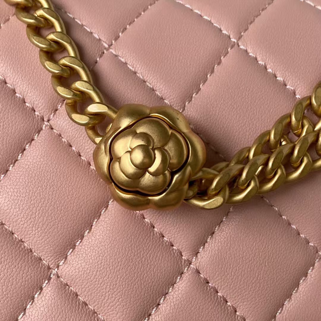 Replicate Chanel 23S AS4064 Camellia Embossed Chain Lambskin Flap Bag Light Pink(1:1 replica)