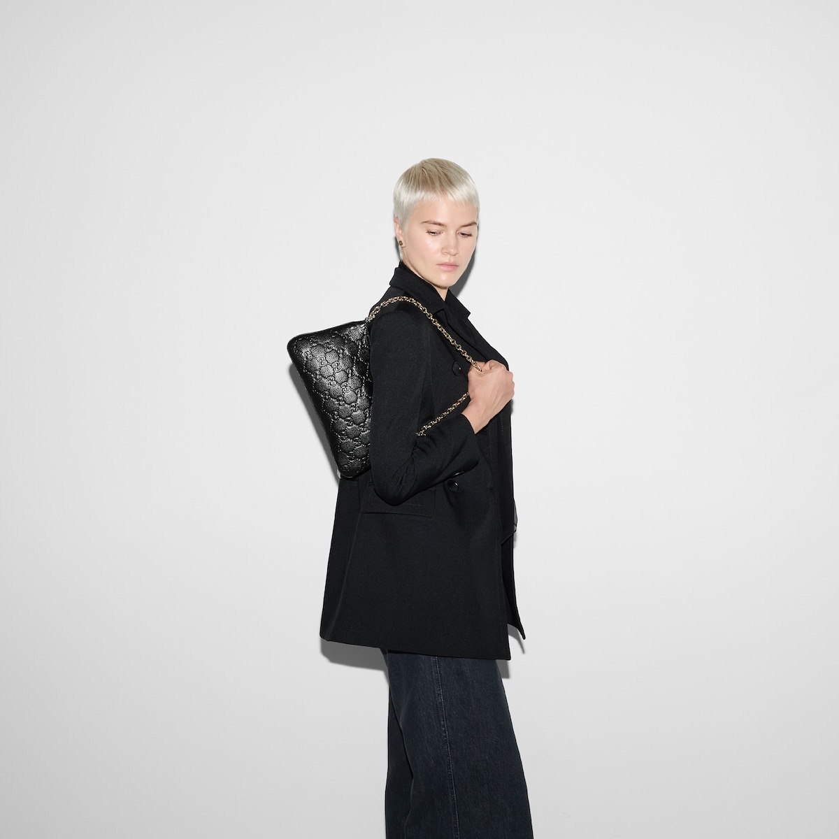 Replicate GG Emblem Medium Shoulder Bag(1:1 replica)