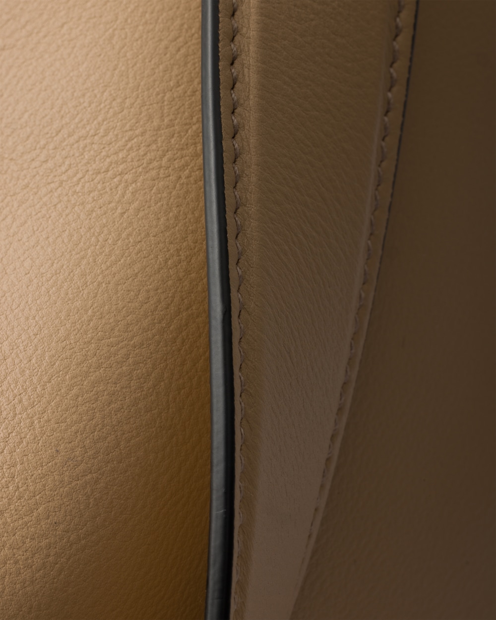 Replicate Prada Aimée Large Leather Shoulder Bag(1:1 replica)