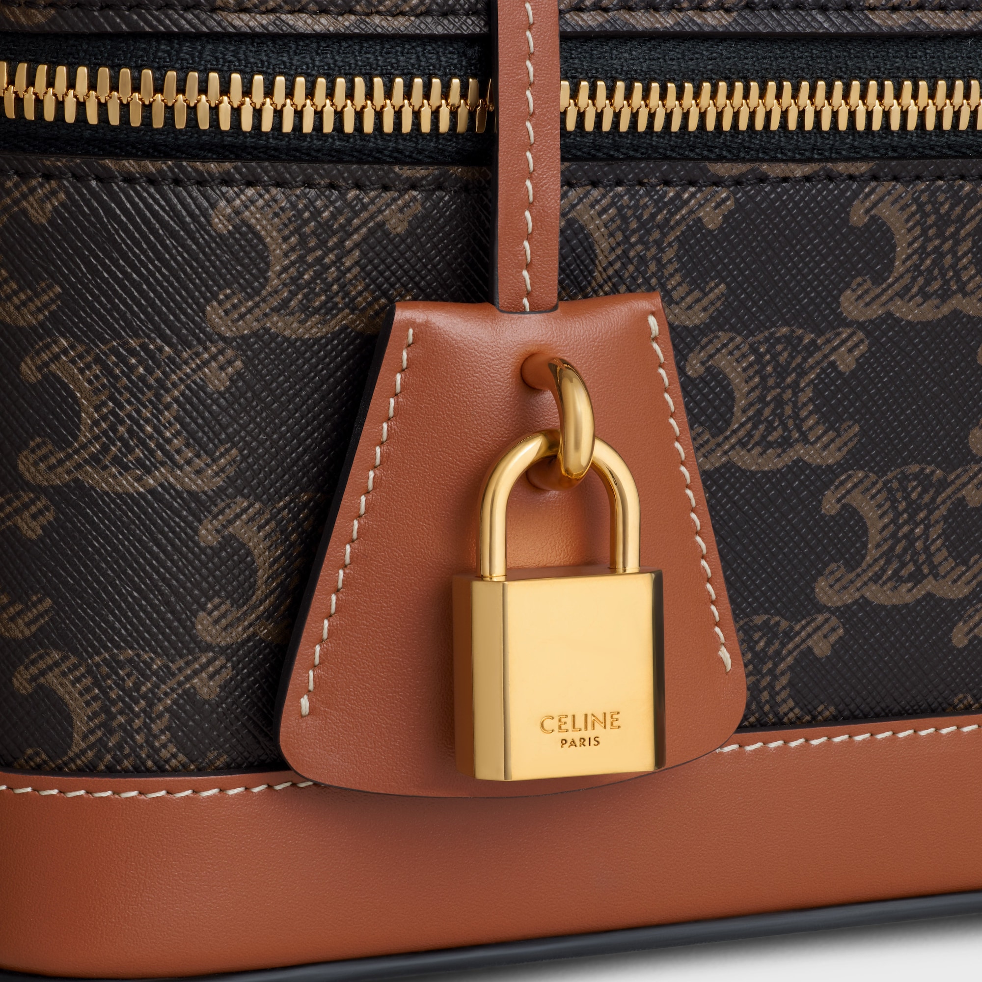 Replicate CELINE VANITY IN TRIOMPHE CANVAS AND CALFSKIN(1:1 replica)