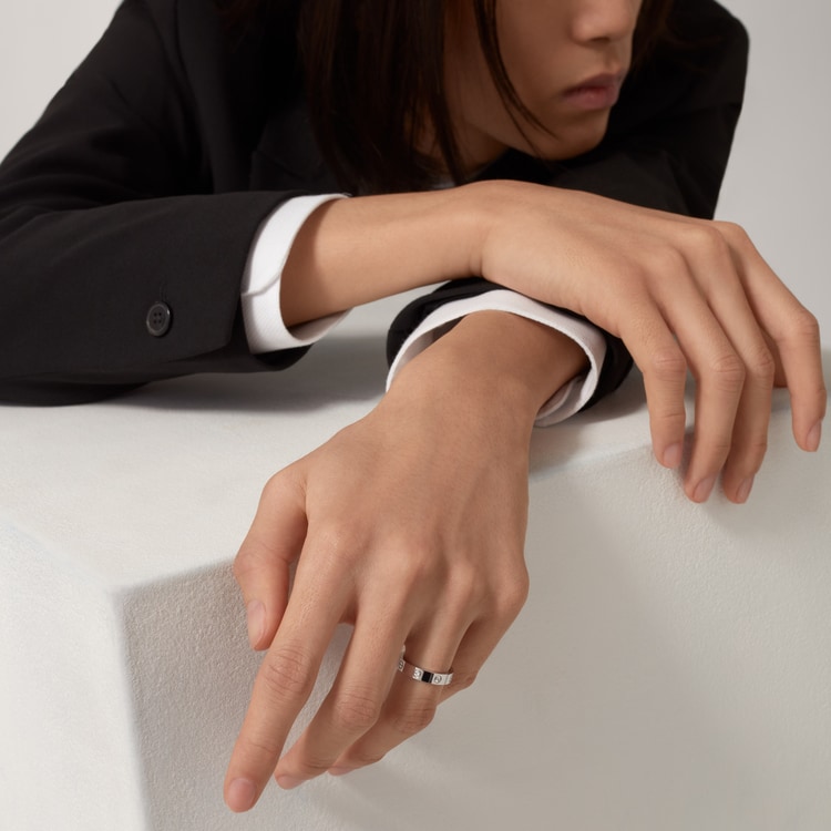 Replicate LOVE ring, small model, 1 diamond(1:1 replica)