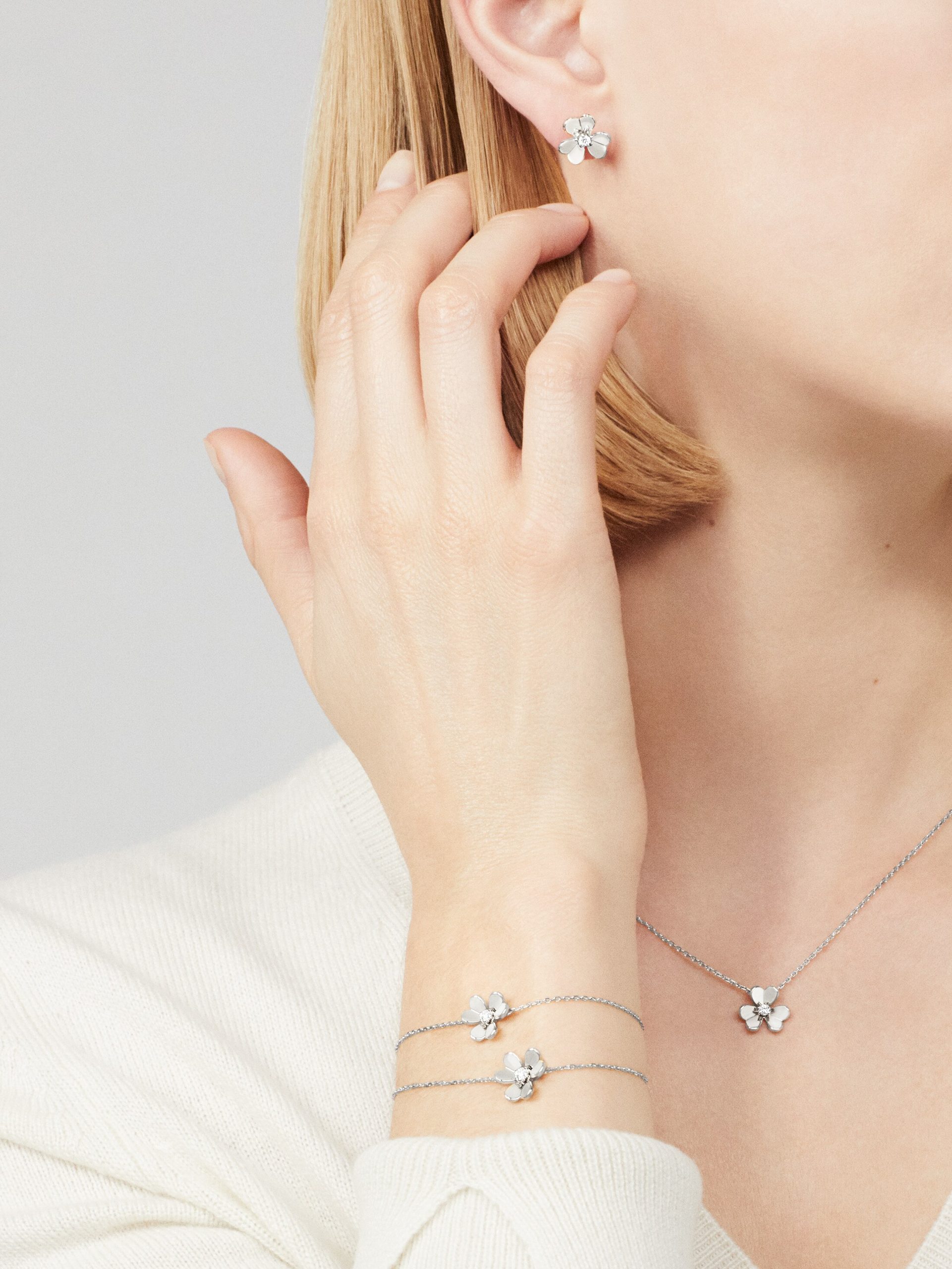 Replicate Frivole pendant, mini model(1:1 replica)