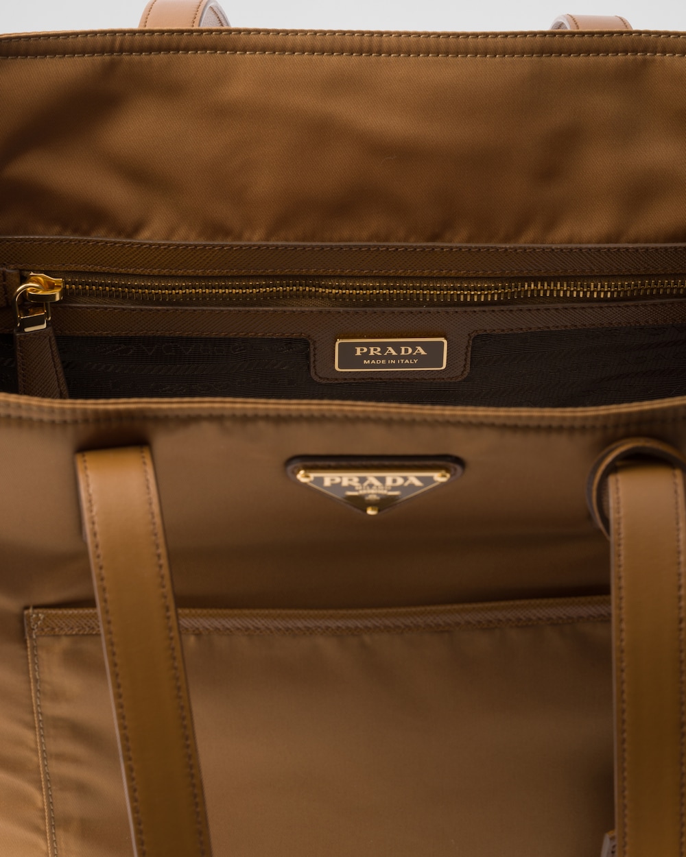 Replicate Prada Re-Edition 1978 Medium Re-Nylon and Saffiano Leather Tote Bag(1:1 replica)