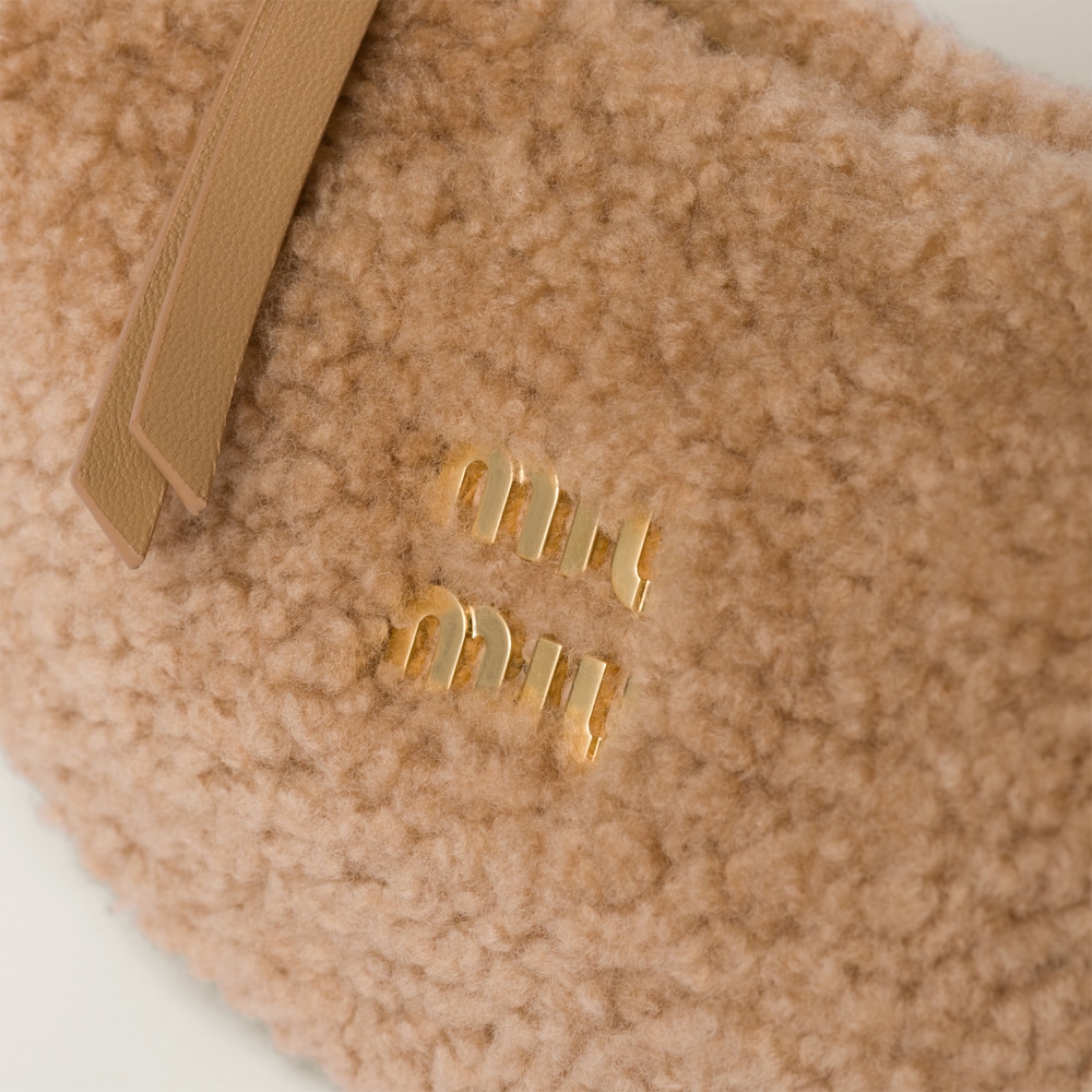 Replicate Wander shearling hobo bag with leather details(1:1 replica)