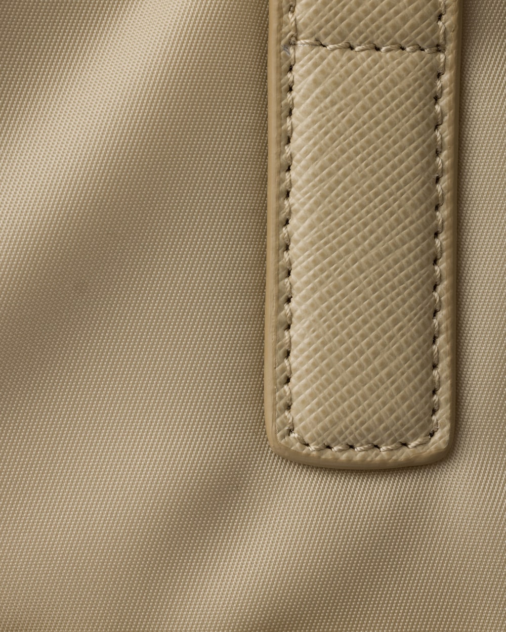 Replicate Prada Re-Edition 1978 Large Re-Nylon and Saffiano Leather Tote Bag(1:1 replica)