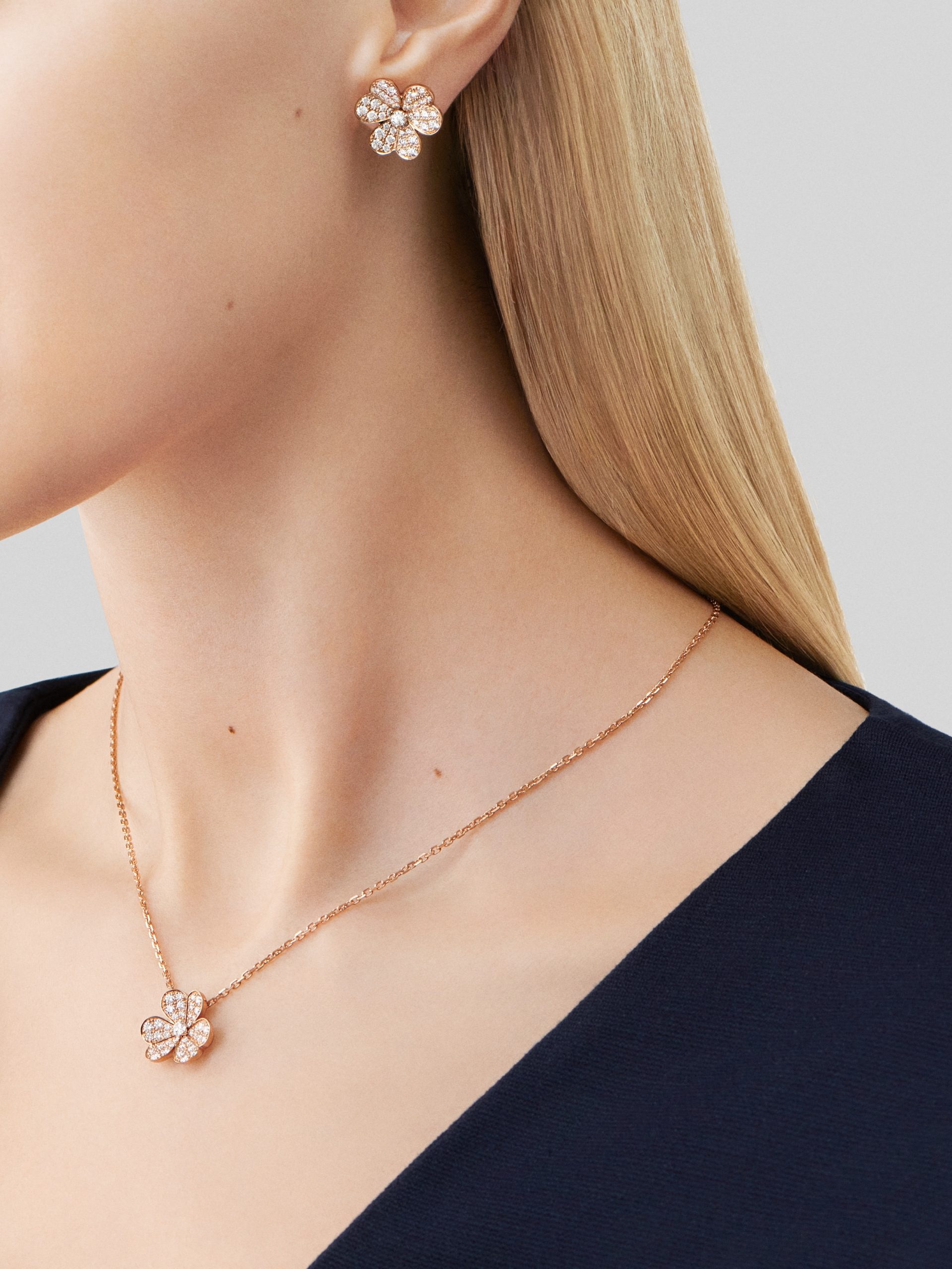 Replicate Frivole pendant, small model(1:1 replica)