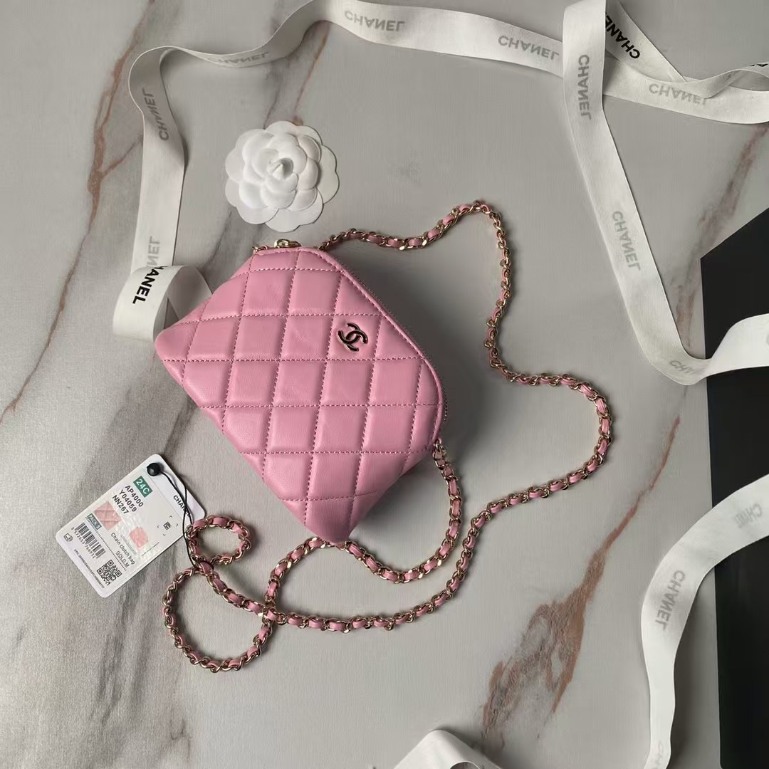 Replicate Chanel 24S AP4000 Mini Clutch with Chain Crossbody Bag Pink Caviar Light Gold Hardware(1:1 replica)