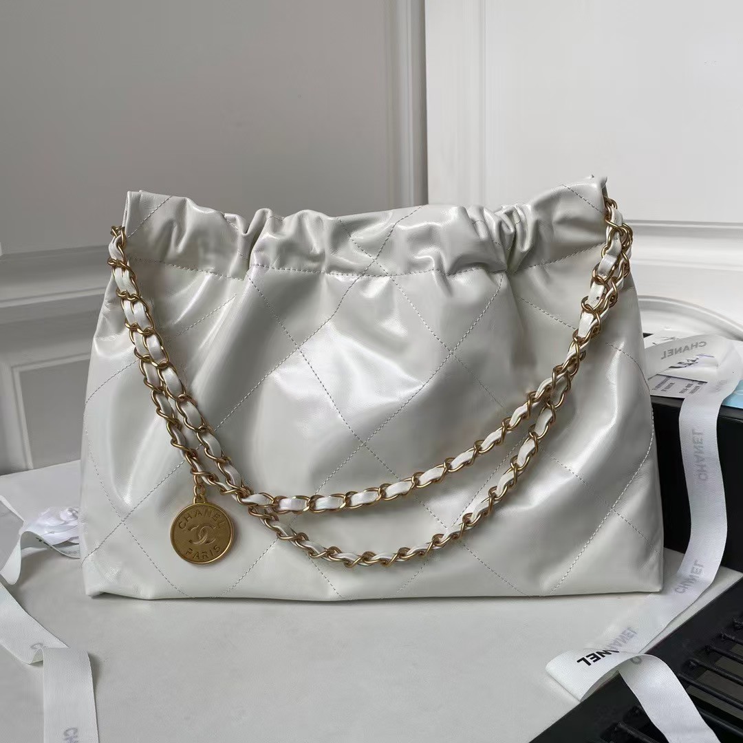 Replicate Chanel 22 Hobo Bag 24C AS4486 Gold Metallic White Shiny Calfskin New Edition Horizontal(1:1 replica)
