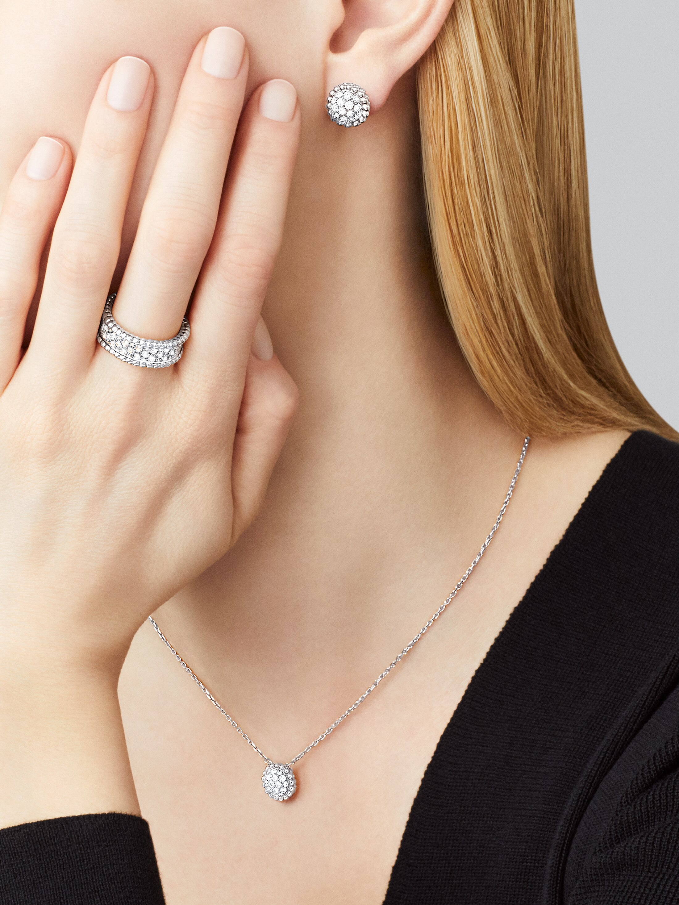 Replicate Perlée diamonds pendant(1:1 replica)