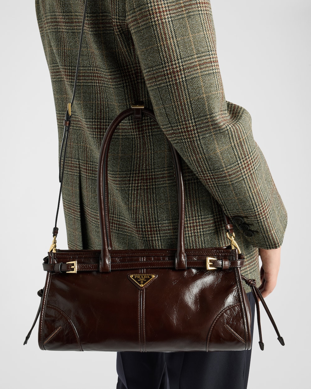 Replicate Prada Bonnie Medium Leather Handbag(1:1 replica)