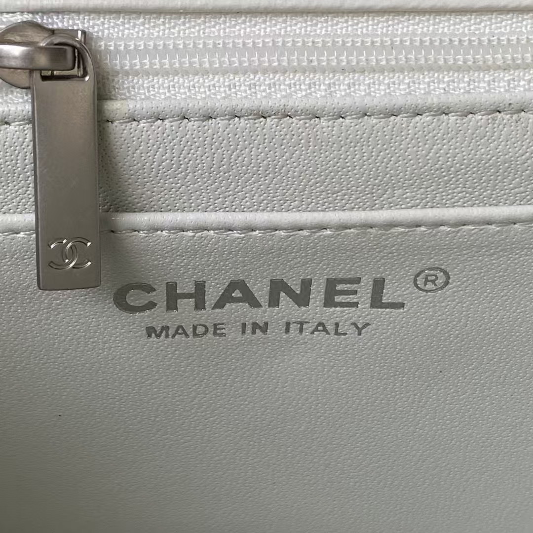 Replicate Chanel 23C AS1786 Mini Square Pearl Embossed Flap Bag Antique Silver Hardware White(1:1 replica)