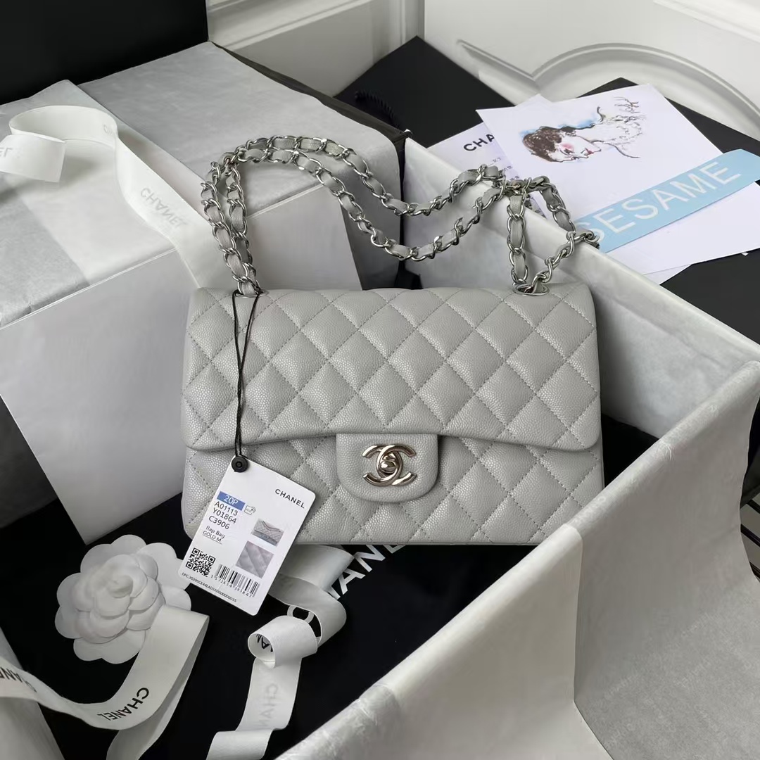 Replicate Chanel Small Classic Handbag Caviar Silver Hardware(1:1 replica)