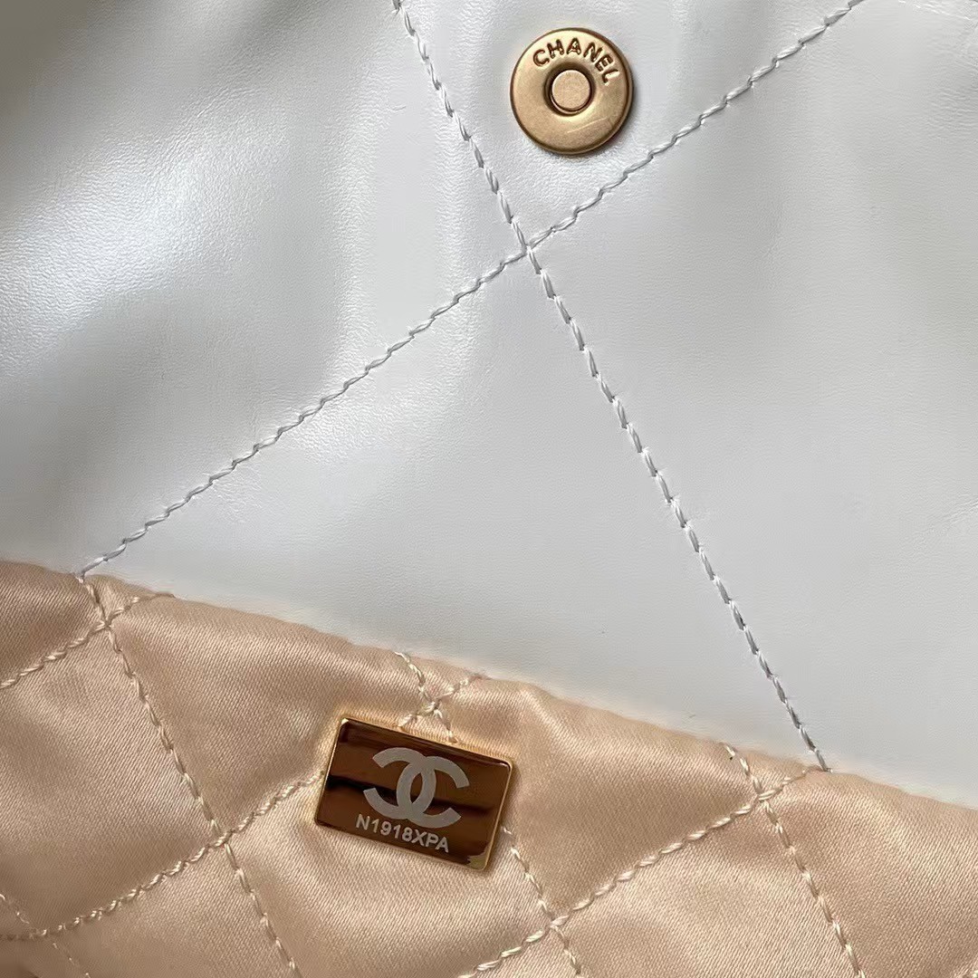 Replicate Chanel 22 Hobo Bag 24C AS4486 Gold Metallic White Shiny Calfskin New Edition Horizontal(1:1 replica)