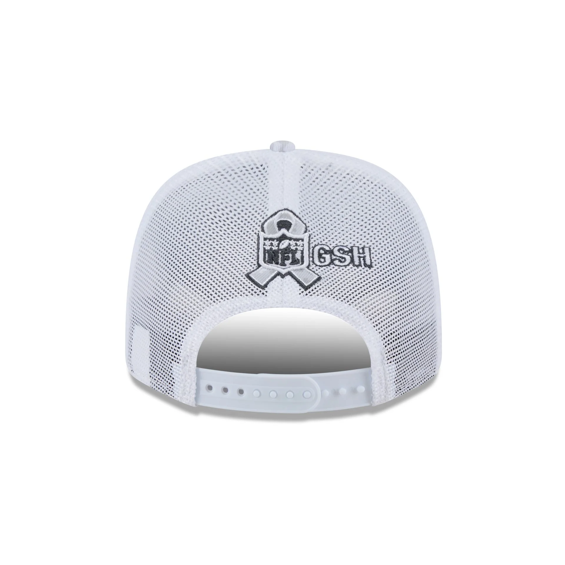 Chicago Bears 2024 Salute to Service 9SEVENTY Trucker Hat