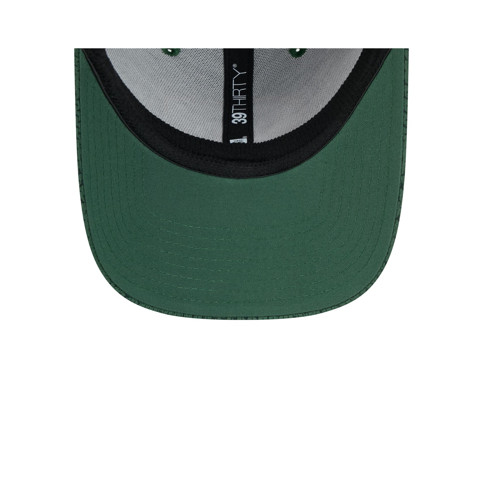 Green Bay Packers 2024 Sideline 39THIRTY Stretch Fit Hat