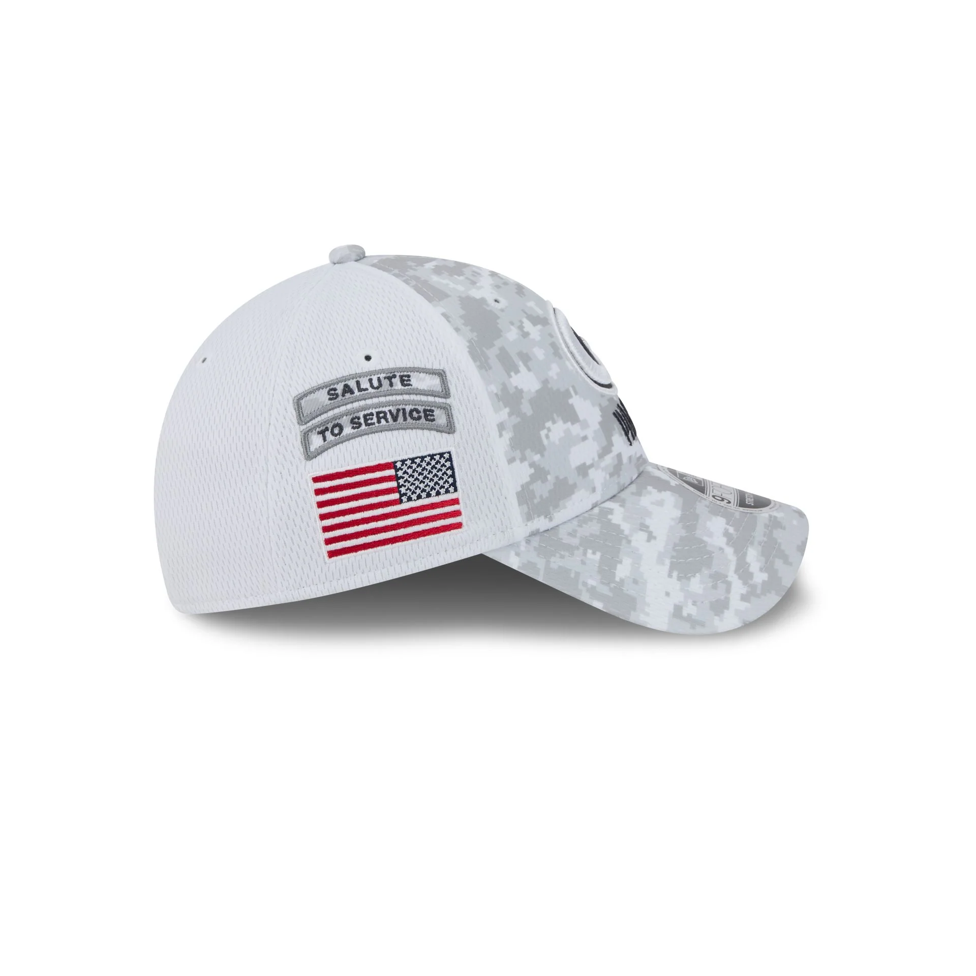Green Bay Packers 2024 Salute to Service 9FORTY Stretch-Snap Hat