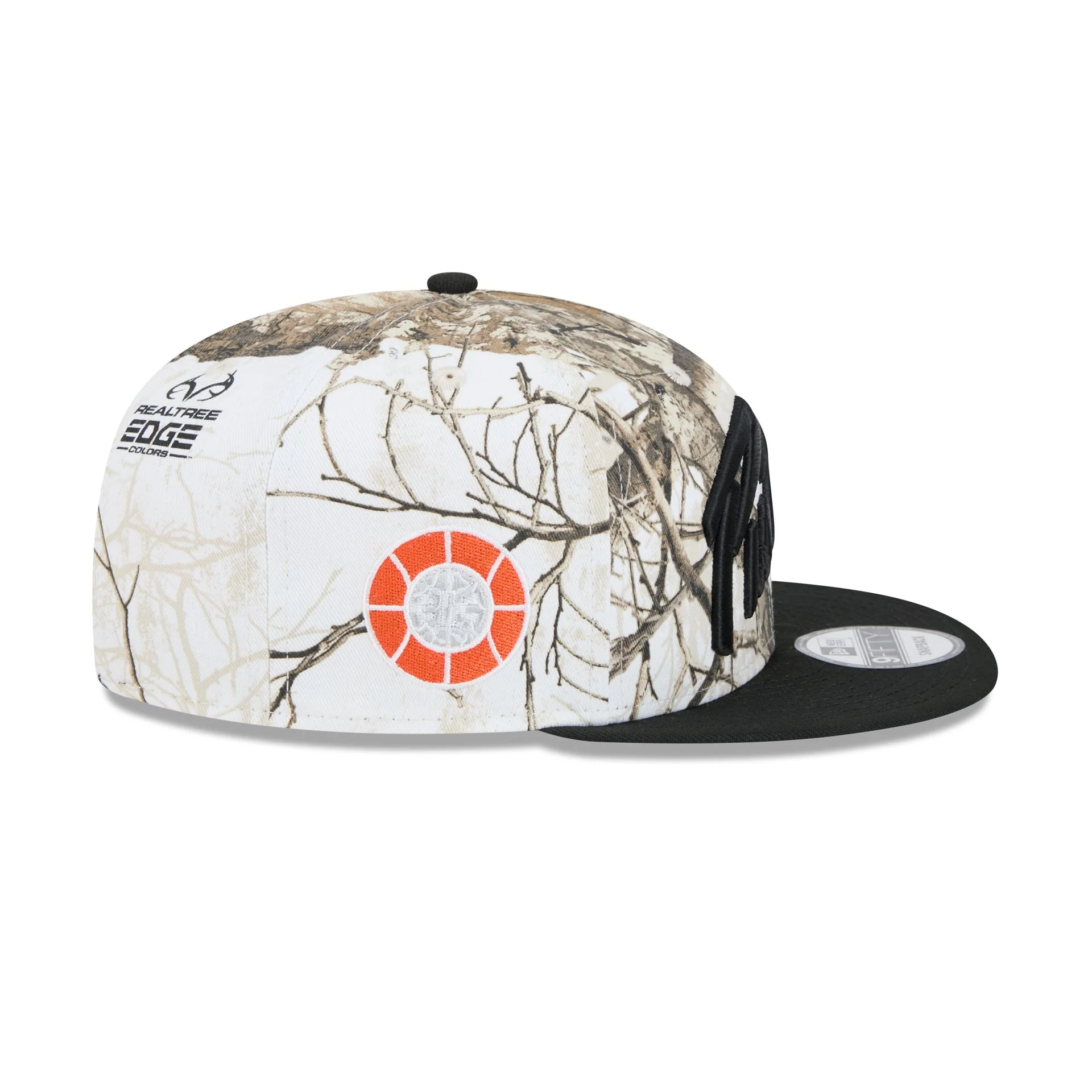 Detroit Pistons 2024 Country x City Realtree 9FIFTY Snapback Hat