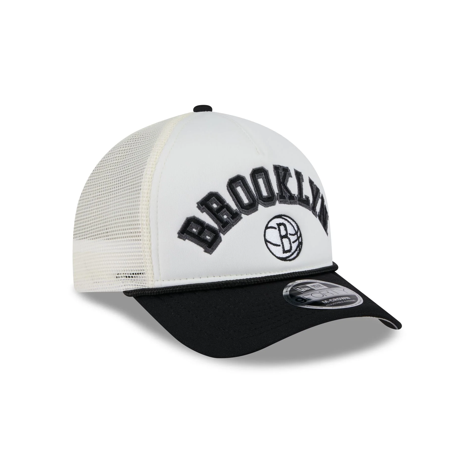 Brooklyn Nets Chrome Arch 9FORTY M-Crown A-Frame Trucker Hat