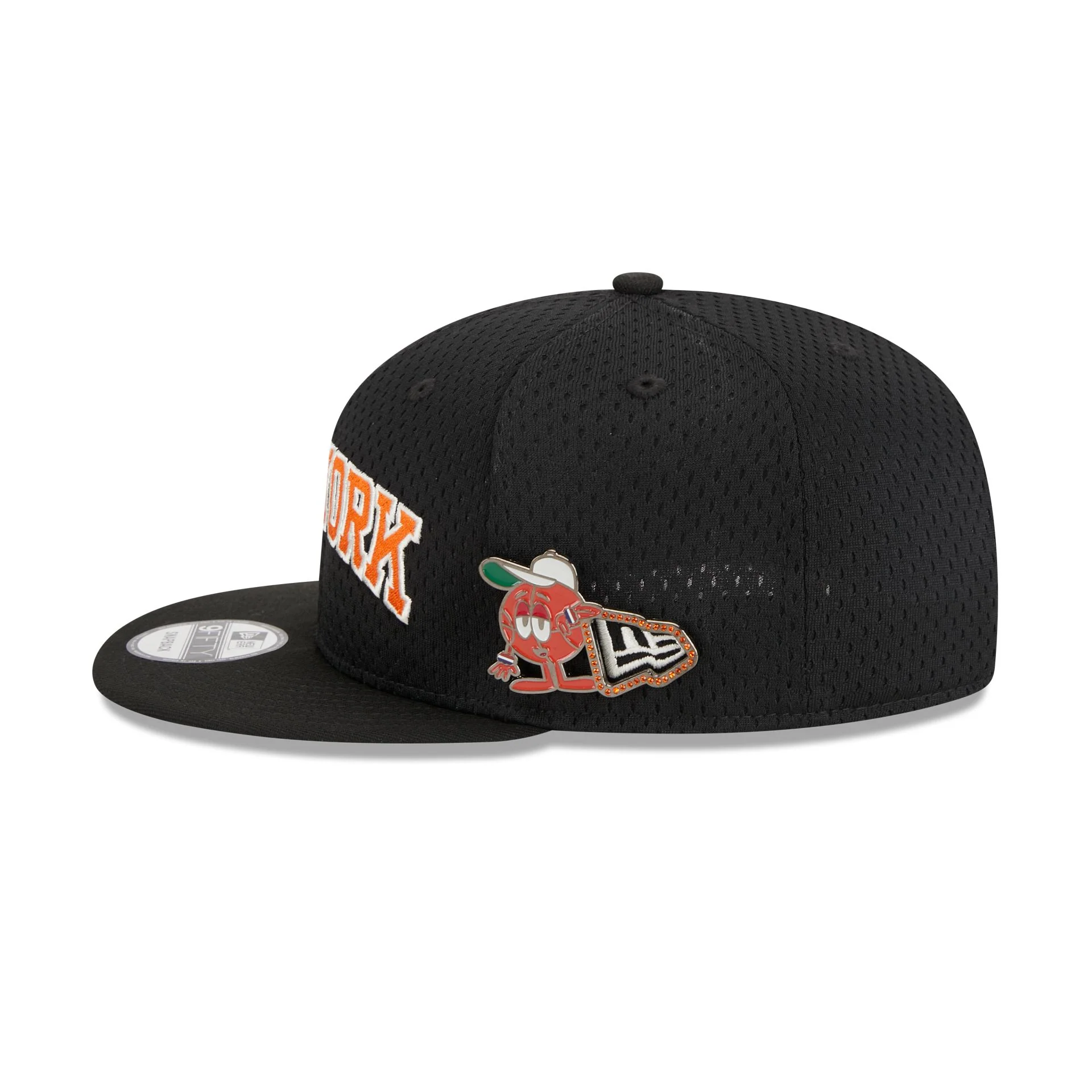 New York Knicks Post-Up Pin 9FIFTY Snapback Hat
