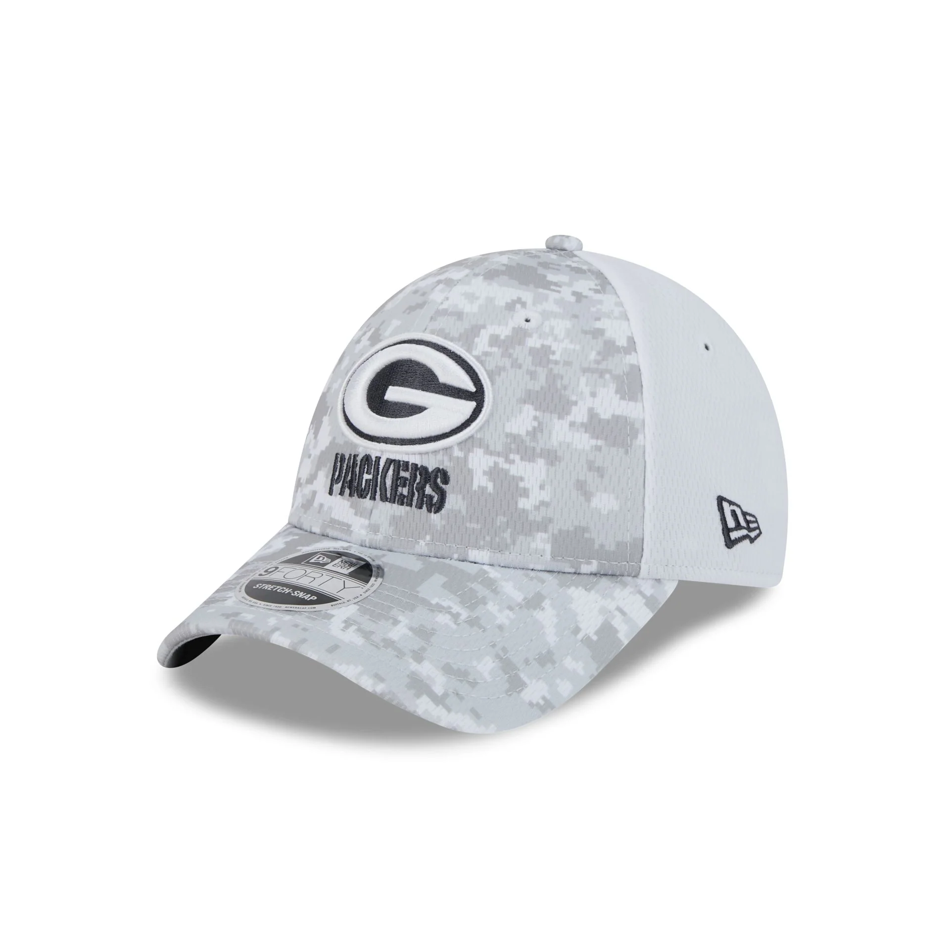 Green Bay Packers 2024 Salute to Service 9FORTY Stretch-Snap Hat