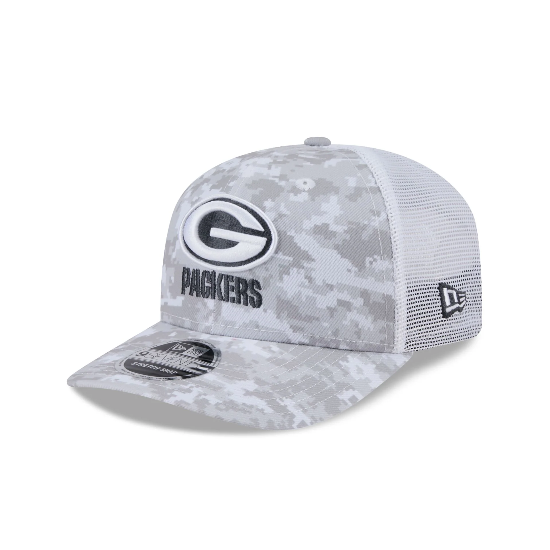 Green Bay Packers 2024 Salute to Service 9SEVENTY Trucker Hat