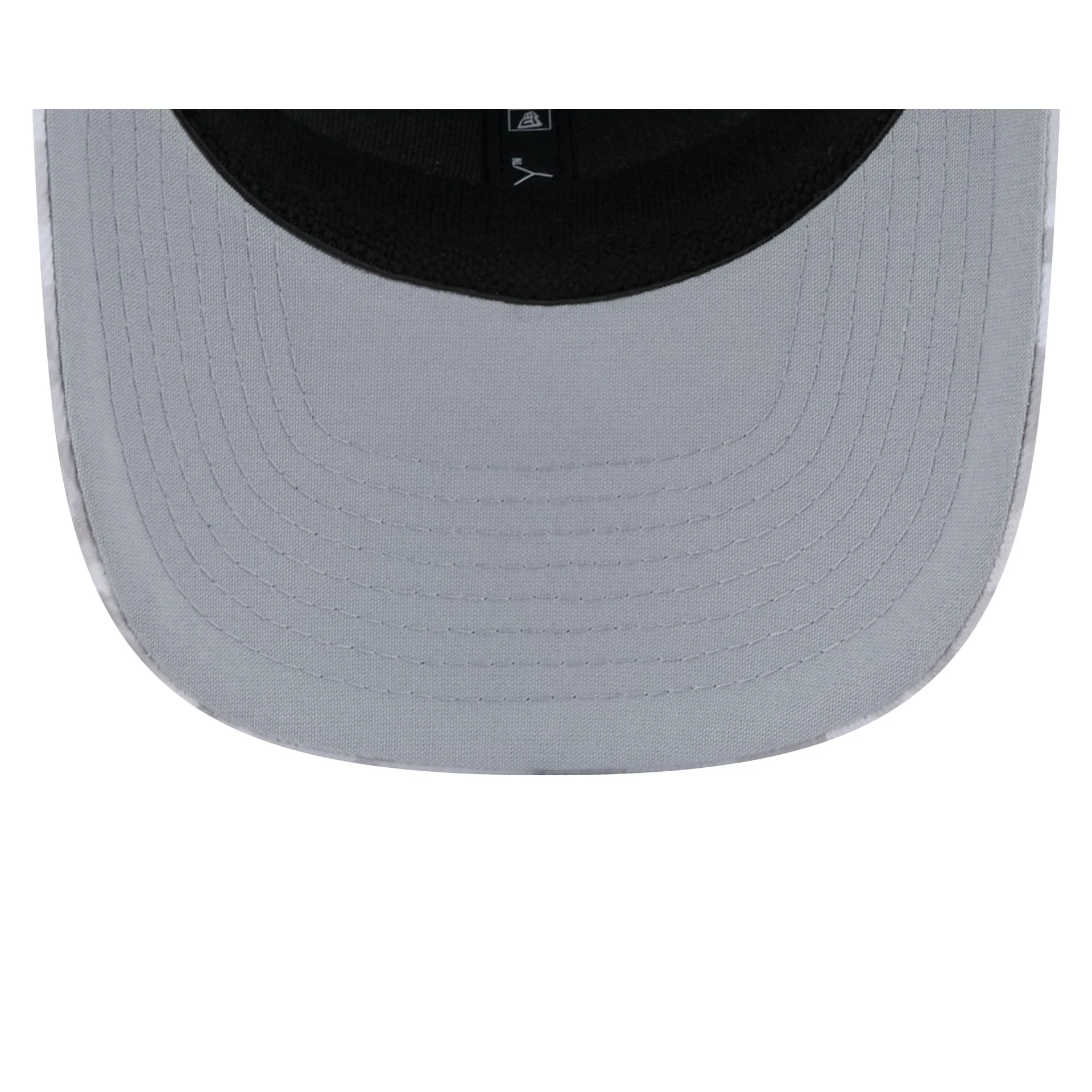 Denver Broncos 2024 Salute to Service 9SEVENTY Trucker Hat