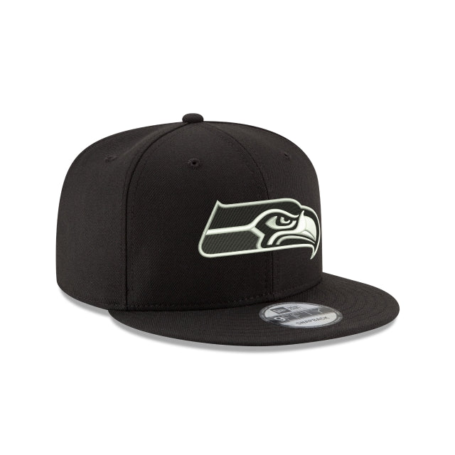 Seattle Seahawks Black and White 9FIFTY Snapback Hat