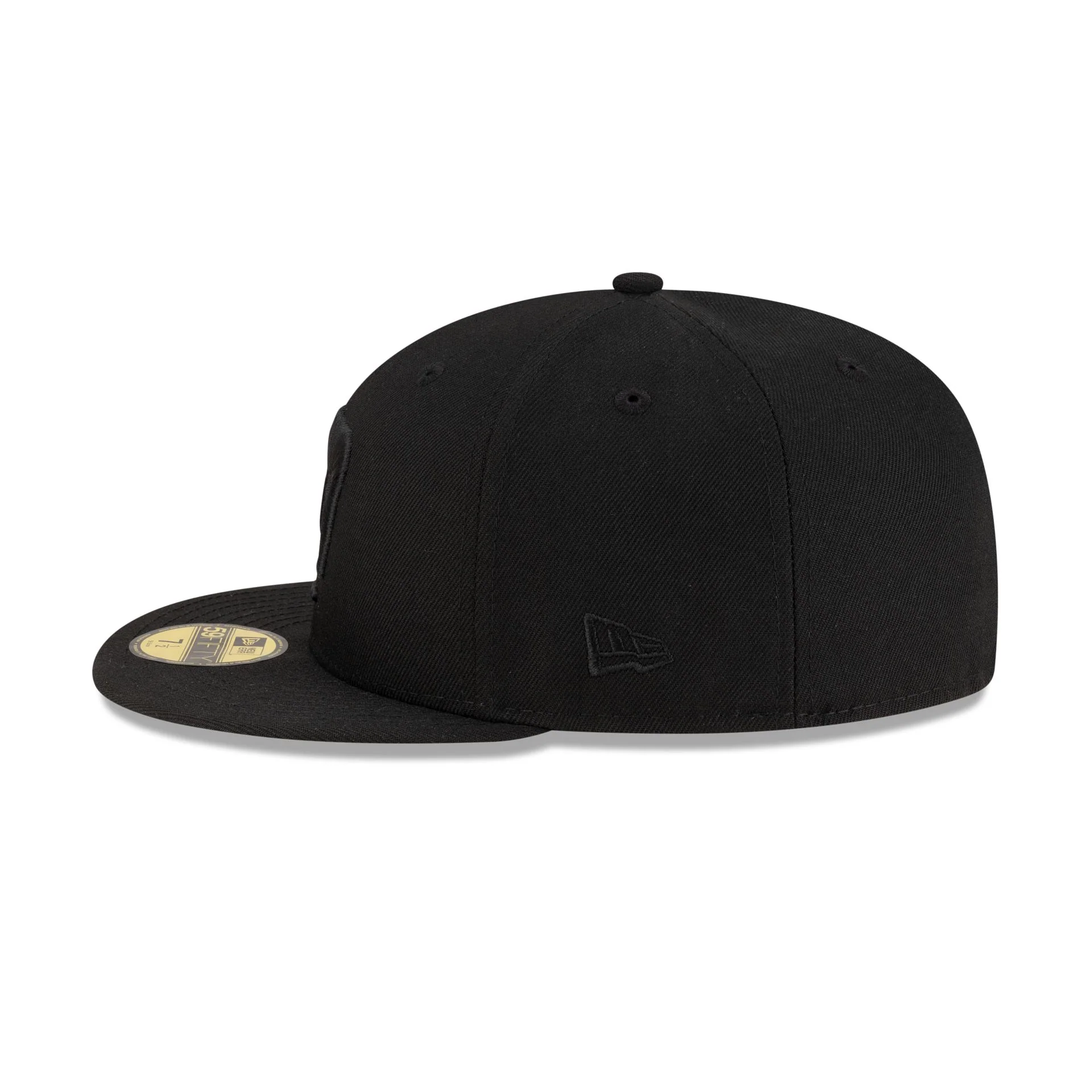 Pumas All Black 59FIFTY Fitted Hat