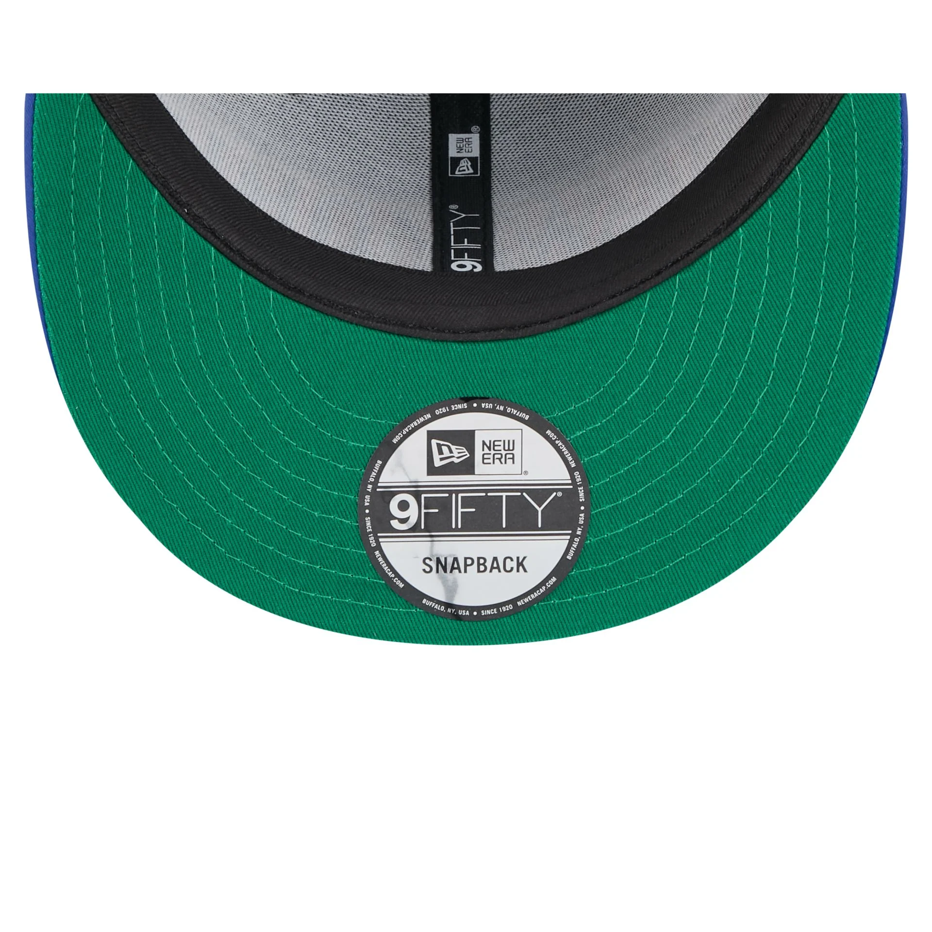 New York Knicks Satin Pin 9FIFTY Snapback Hat