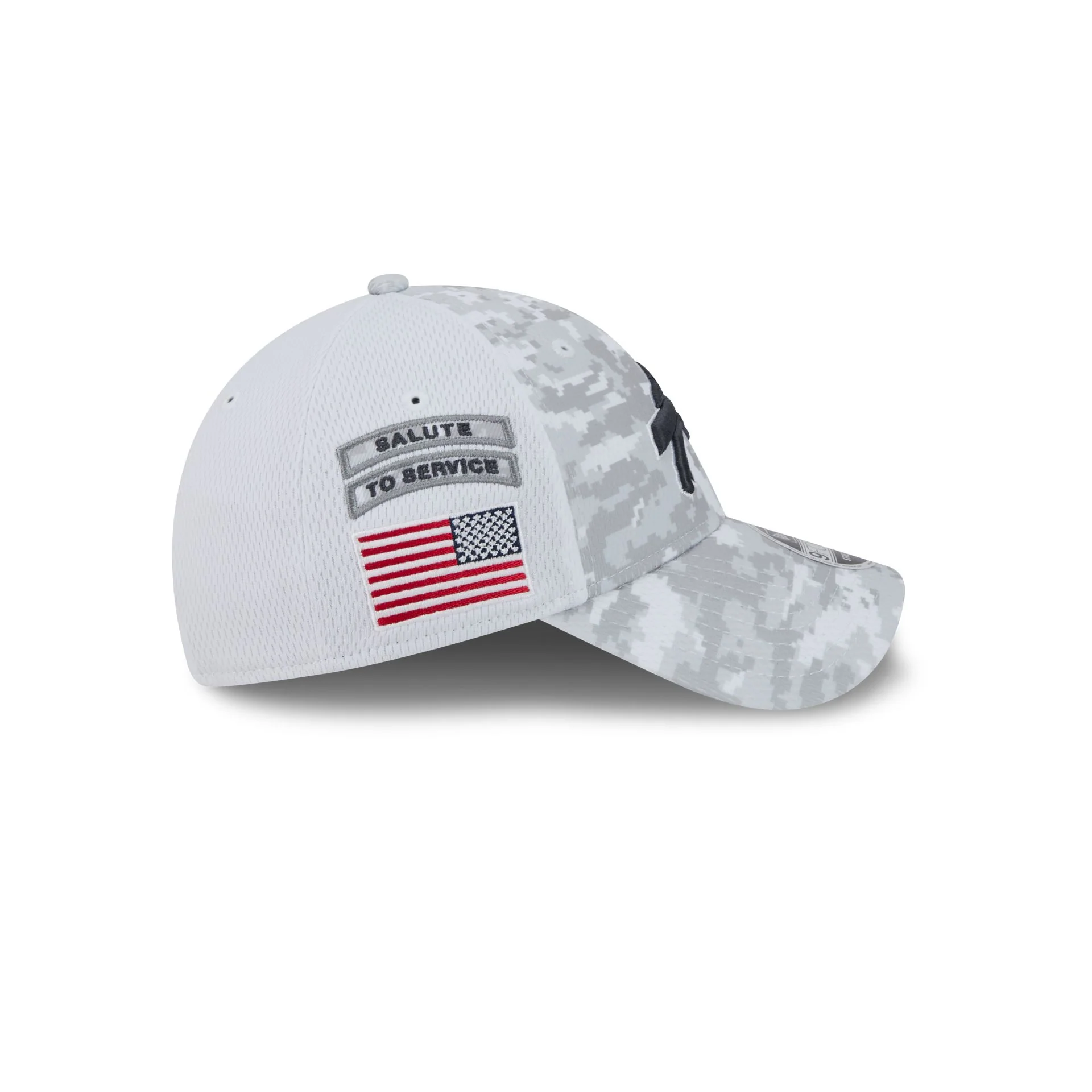Buffalo Bills 2024 Salute to Service 9FORTY Stretch-Snap Hat