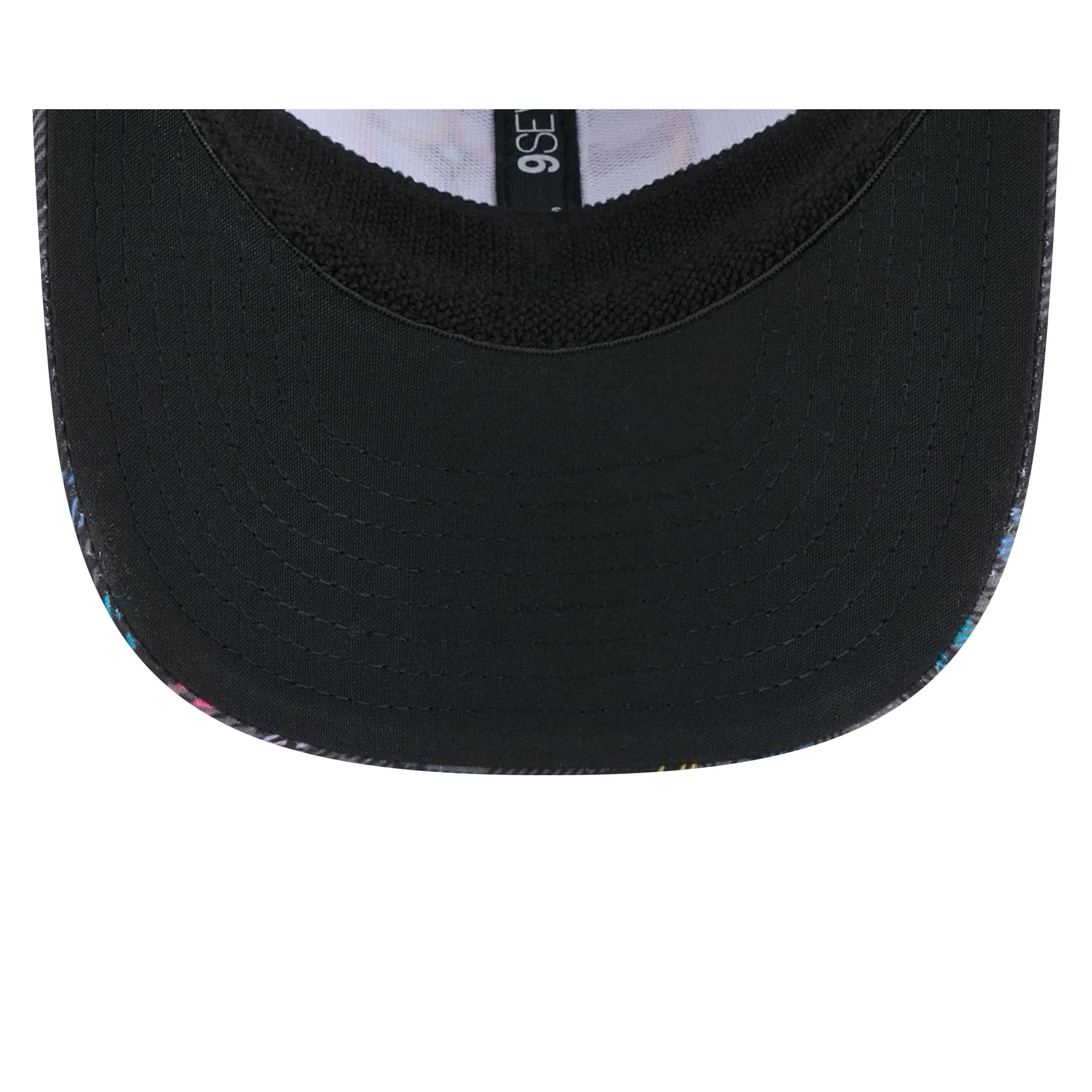 Pittsburgh Steelers 2024 Crucial Catch 9SEVENTY Trucker Hat