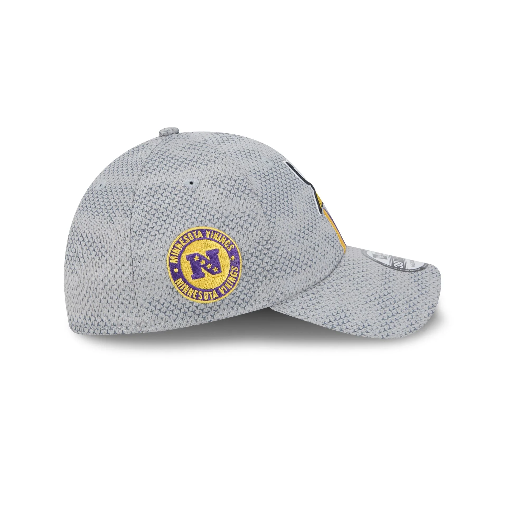 Minnesota Vikings 2024 Sideline Gray 39THIRTY Stretch Fit Hat