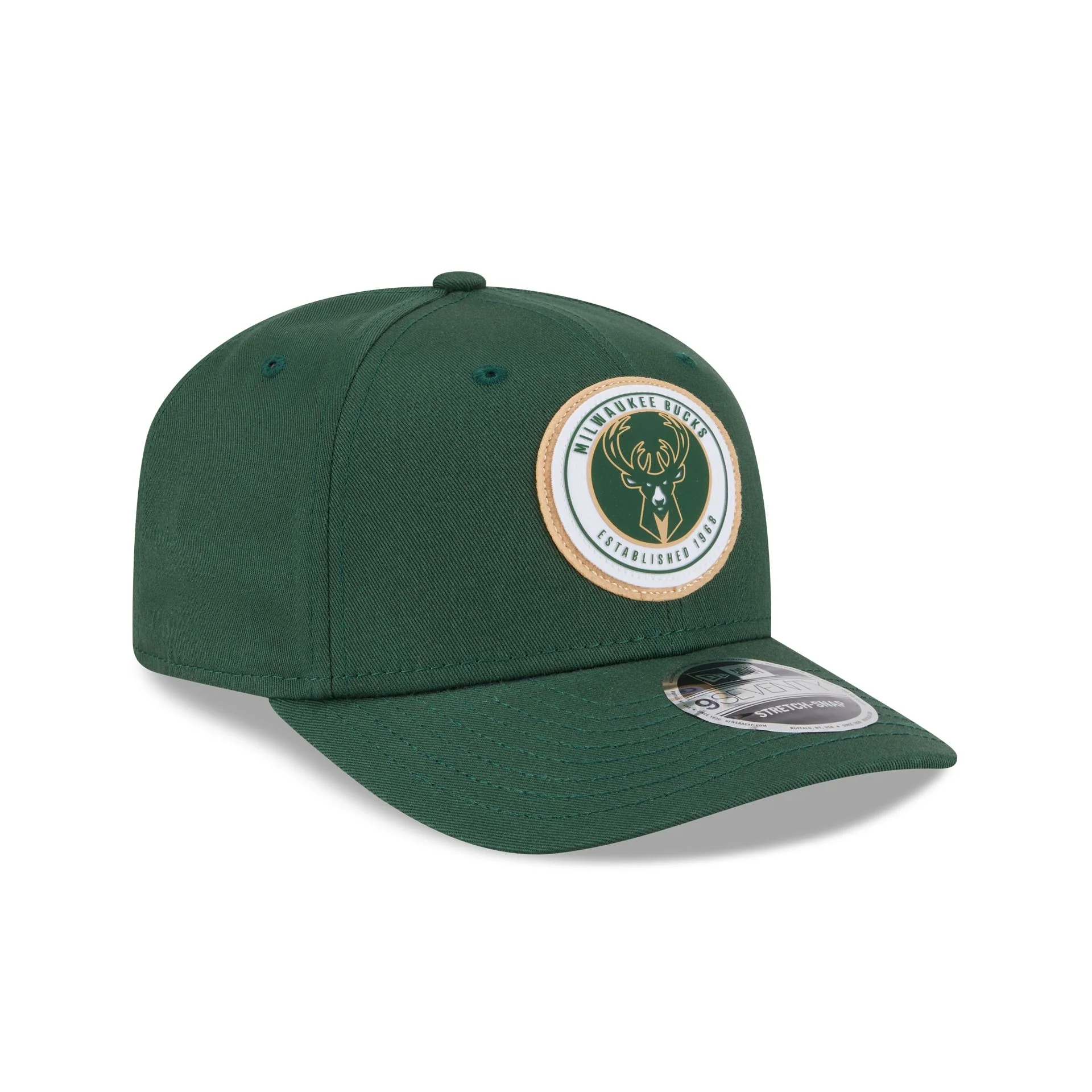 Milwaukee Bucks Circle Patch 9SEVENTY Stretch-Snap Hat