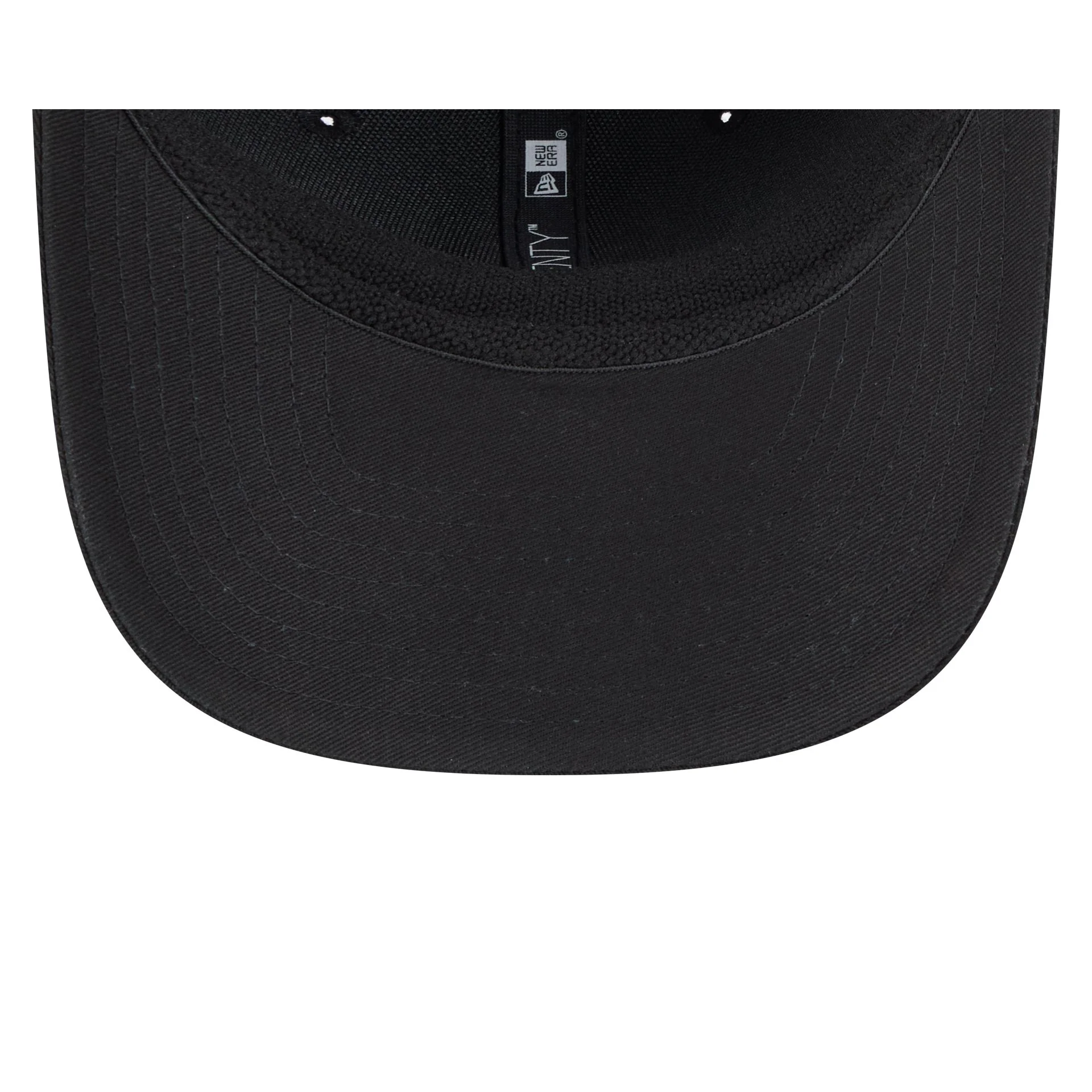 LIV Golf Circle Patch 9SEVENTY Stretch-Snap Hat
