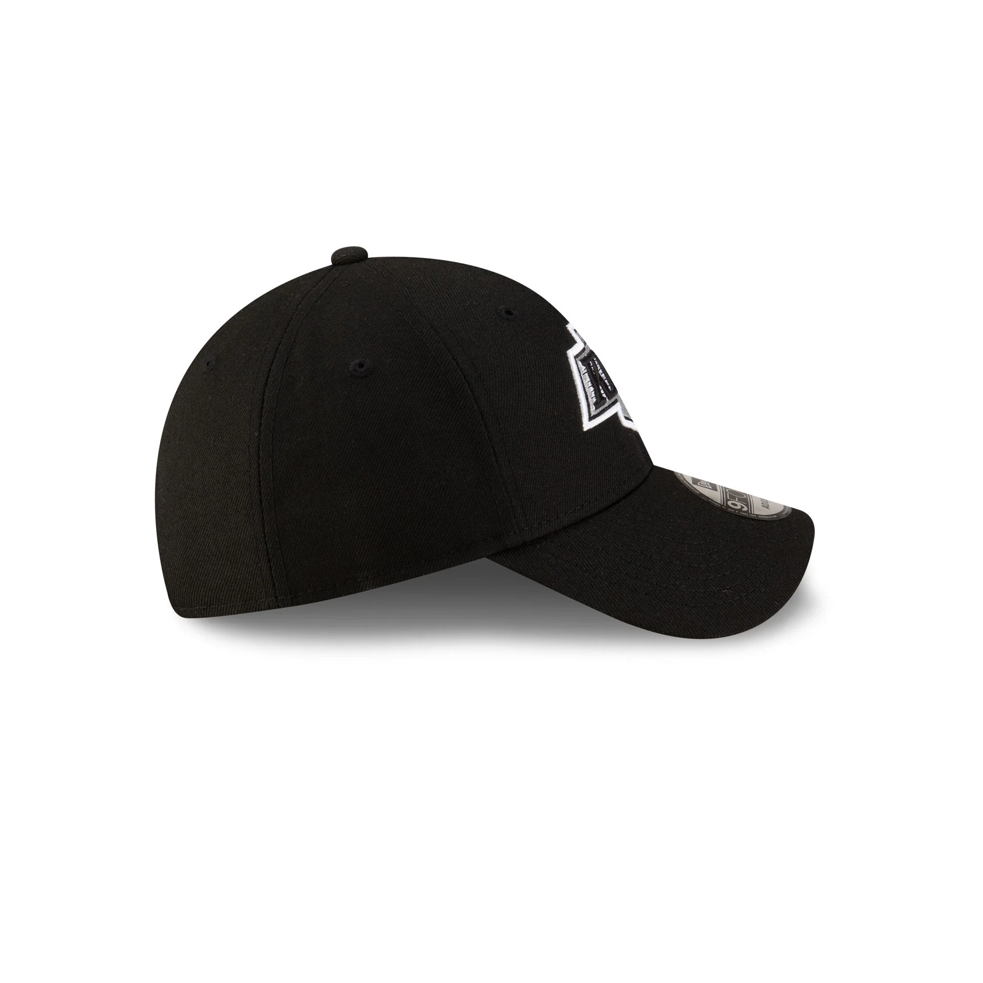 Los Angeles Kings Black 9FORTY Adjustable Hat