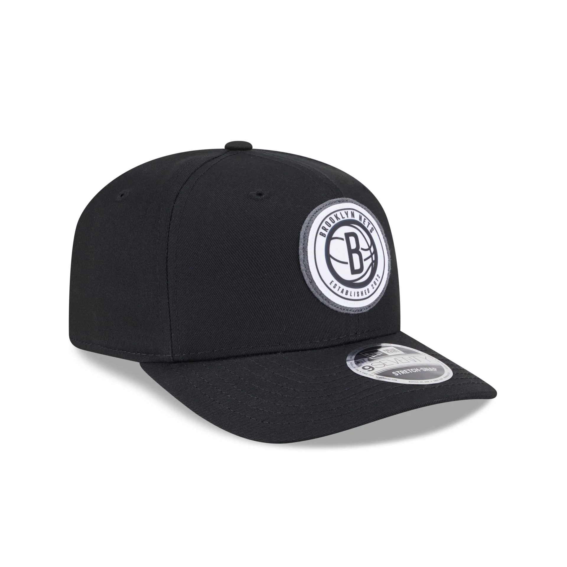 Brooklyn Nets Circle Patch 9SEVENTY Stretch-Snap Hat