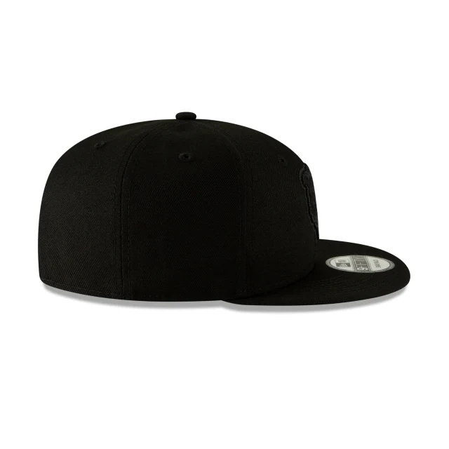 Chicago Bears Basic Black On Black 9FIFTY Snapback Hat