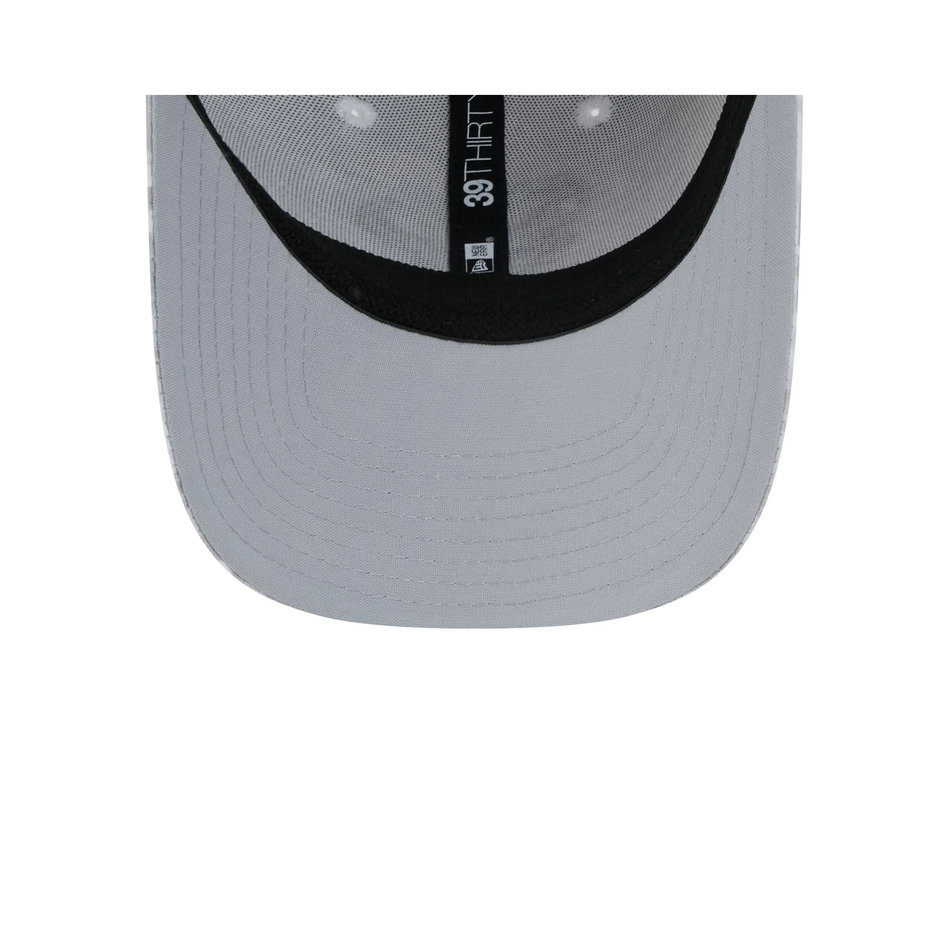 Houston Texans 2024 Salute to Service 39THIRTY Stretch Fit Hat